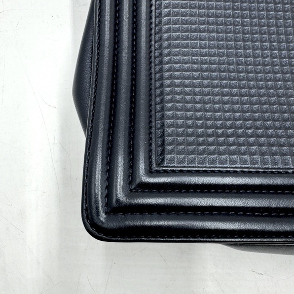 Auth Chanel Navy Blue Limited Edition Boy Flap Large New Cube Shoulder Bag - Picture 5 of 16